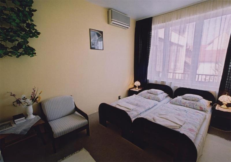 Hotel Uno Kecskemét Pokój zdjęcie