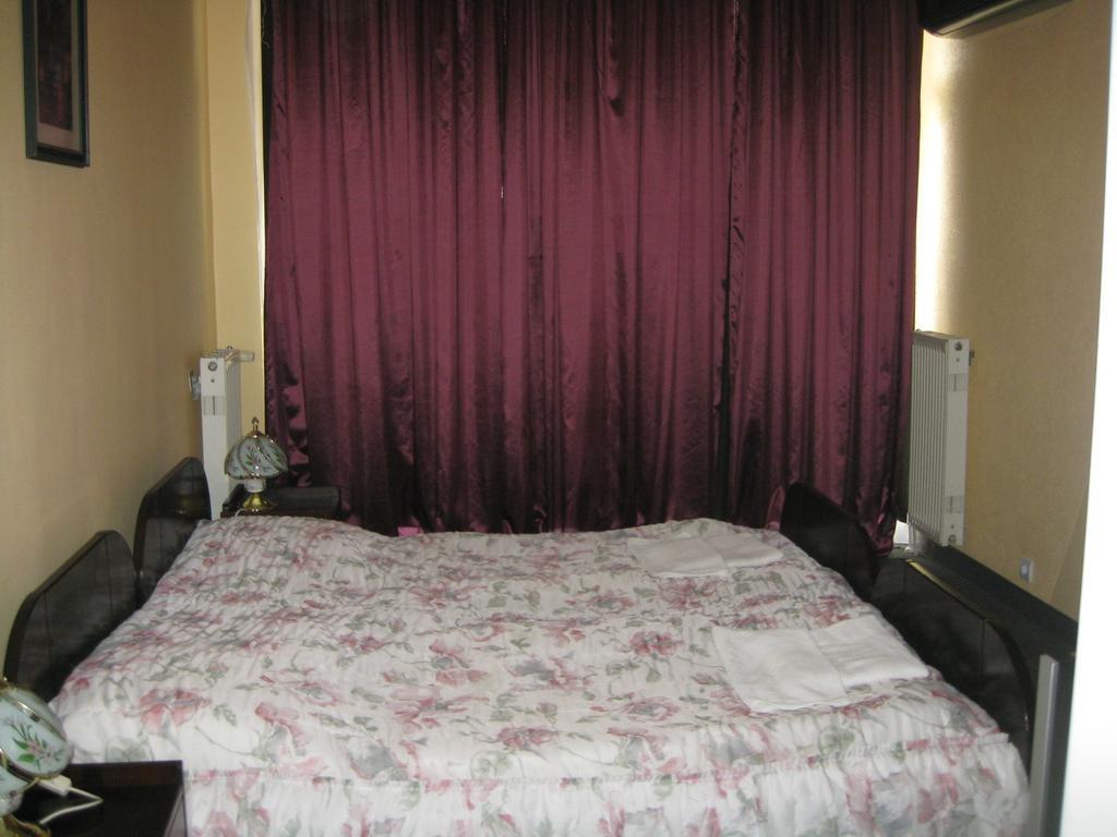 Hotel Uno Kecskemét Zewnętrze zdjęcie