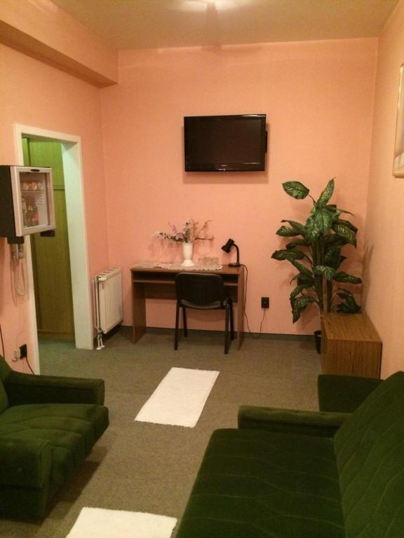 Hotel Uno Kecskemét Zewnętrze zdjęcie