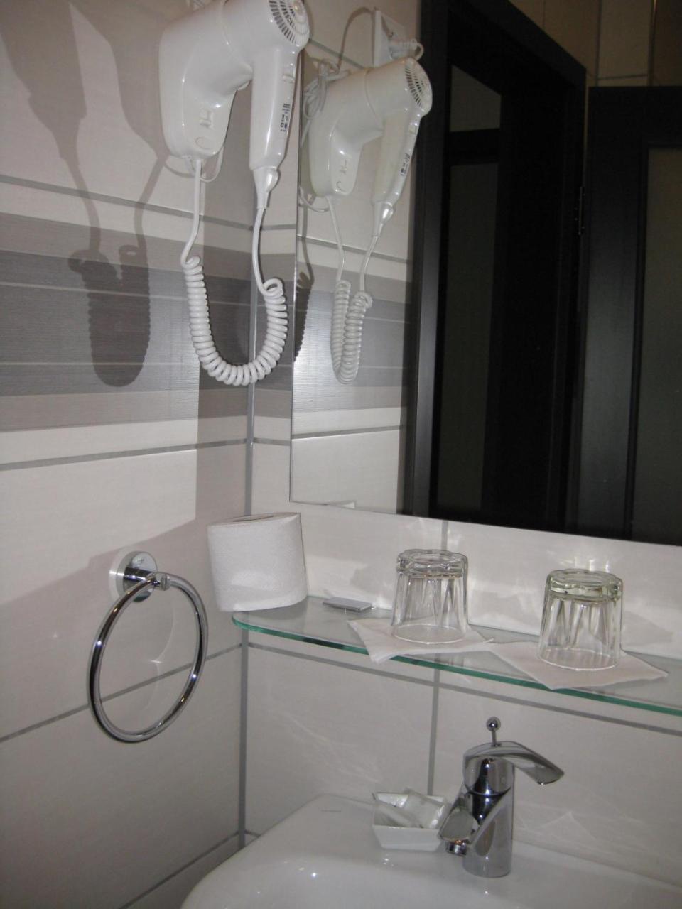 Hotel Uno Kecskemét Zewnętrze zdjęcie